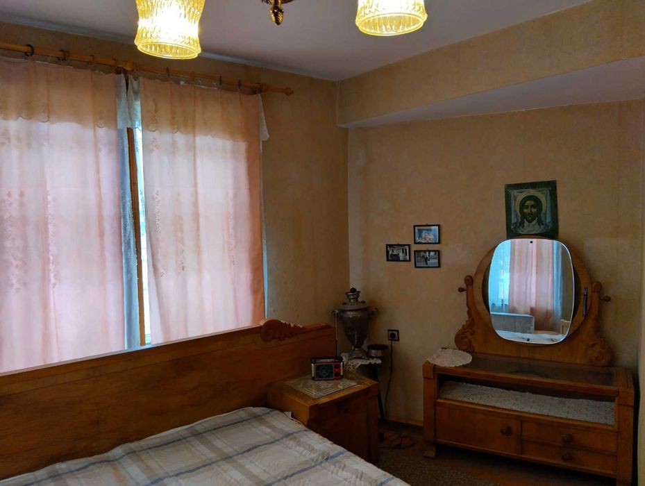 Продава се Тристаен апартамент в Силистра, Център - 125 кв.м за 355 €/кв.м - Снимка #13