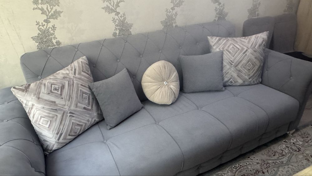 Продам диван в хорошем состояний