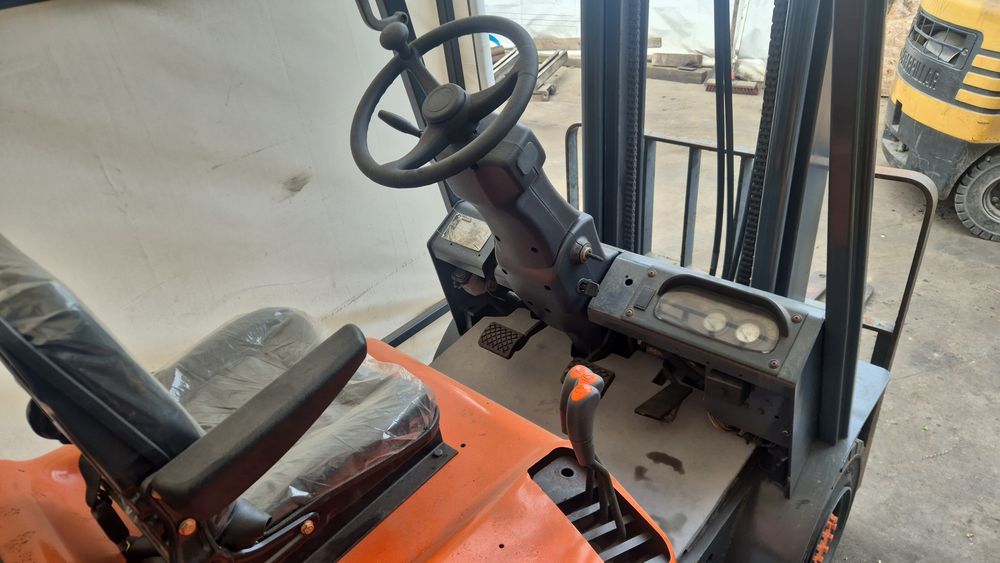 Catarg duplex stivuitor  Doosan 1.5 tone GpL
