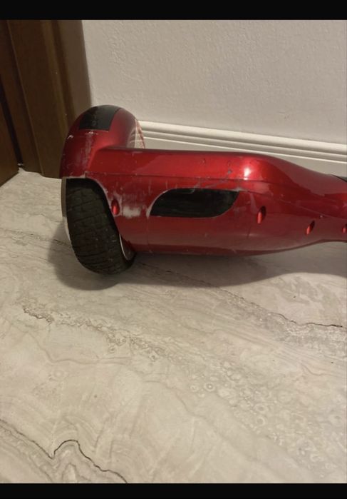 Hoverboard cu leduri la urcare