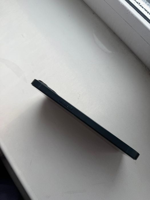 Продаем iPhone 13 на 128 Гб