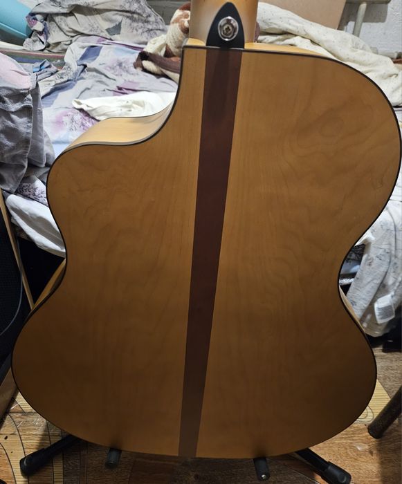 Полномасивная Акустическая гитара Doff 013