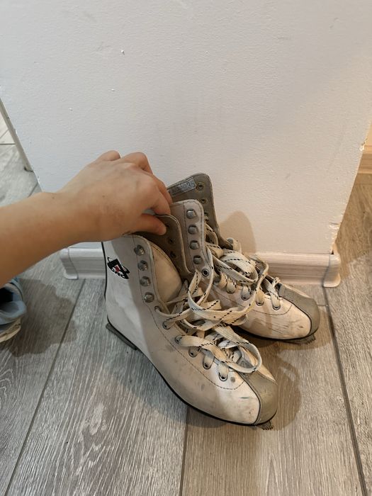 Коньки и ролики на детей