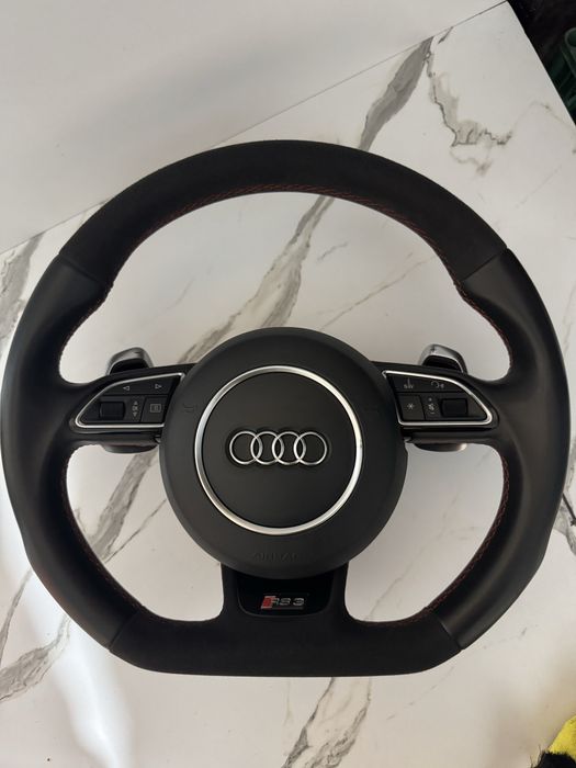 audi RS3 скосен волан