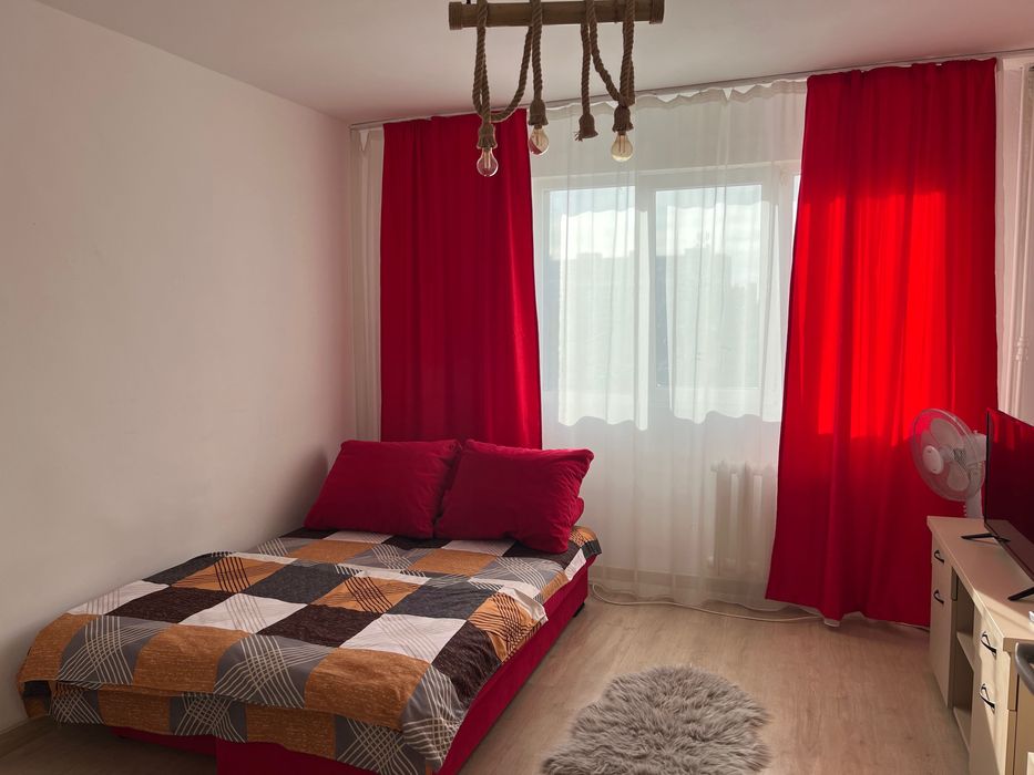 Ofer spre inchierein regim hotelier