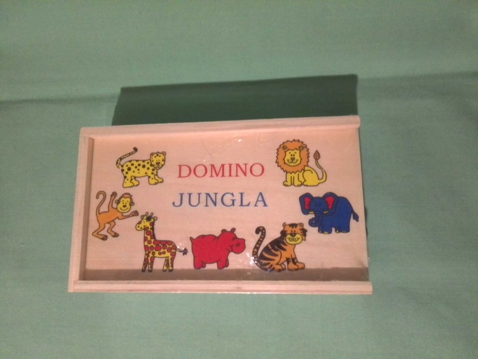 Плюшени играчки, детски дневници, пъзел, домино