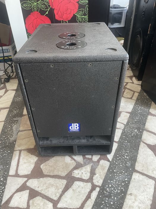 Subwofwer activ db technologies perfect functional