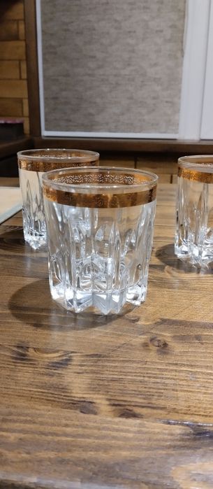 Продам три фужера под виски.