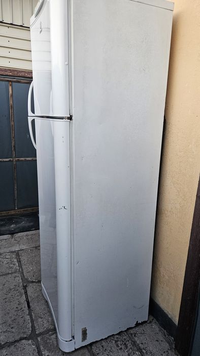 Продам холодильник рабочий