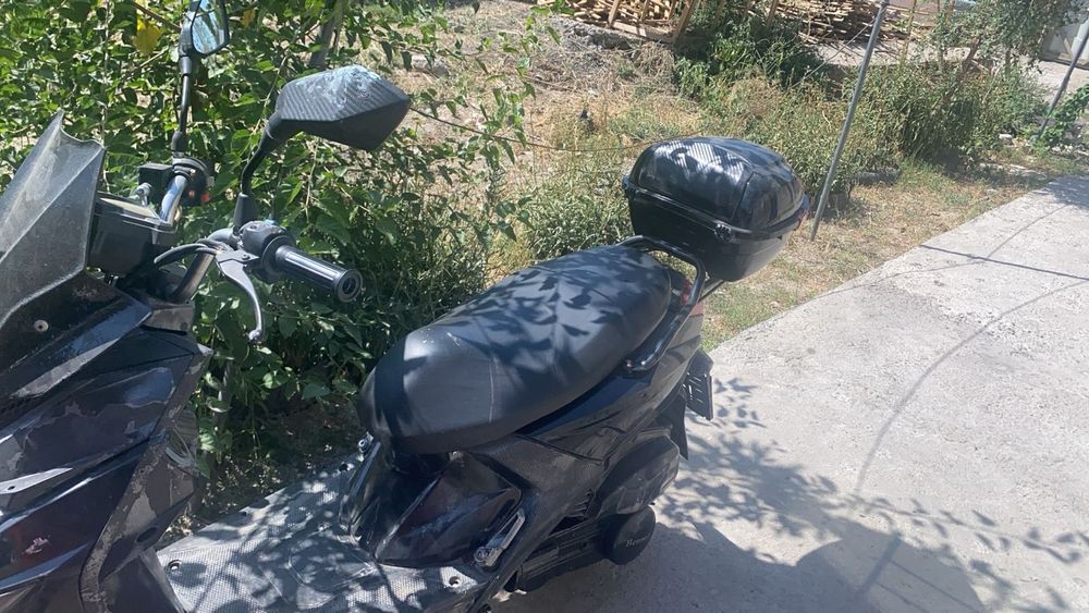 Самурай скутер 180сс