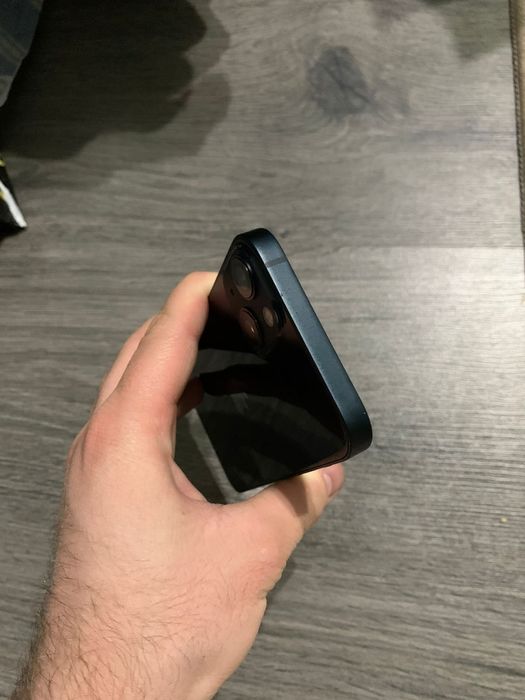 Продается Айфон 13 128