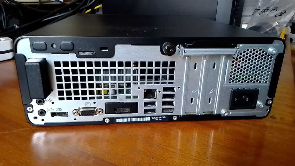Hp Prodesk 400 G5 sff I3 8100 ram 8gb SSD 128gb WiFi bt