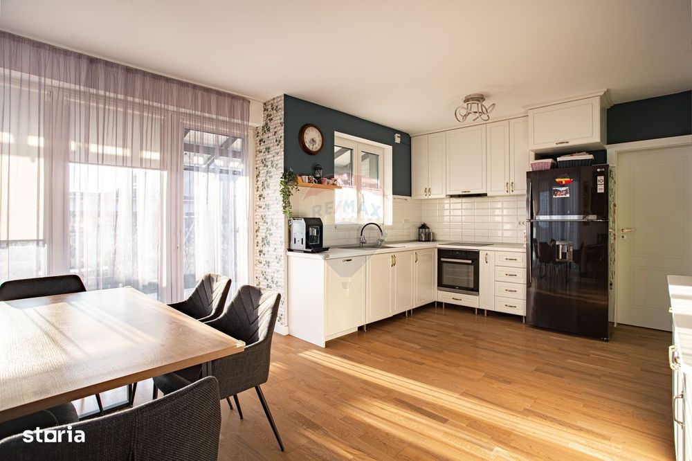 Casă moderna la cheie, cu teren 336 mp de vânzare în Westfileld Arad