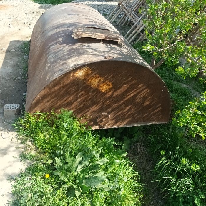 Suv buchkasi sotiladi