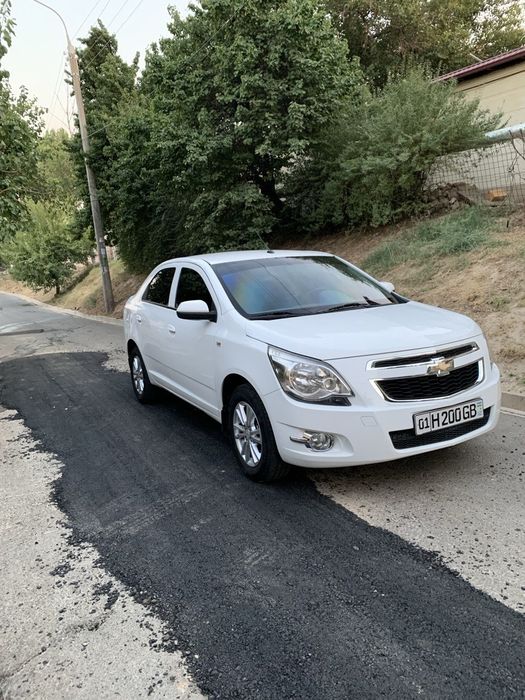 Chevrolet Cobalt 2020 toza