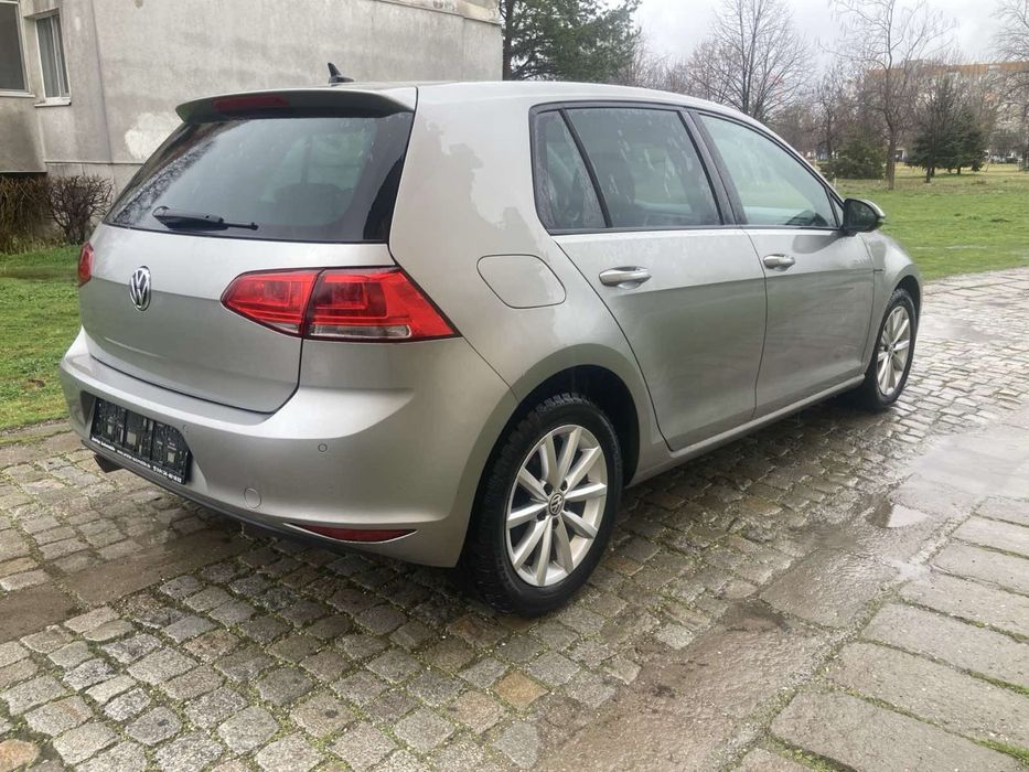 VW Golf 1.6TDI Атоматик 100хил км