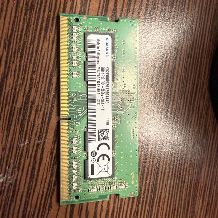 Samsung 8GB ram DDR4 laptop