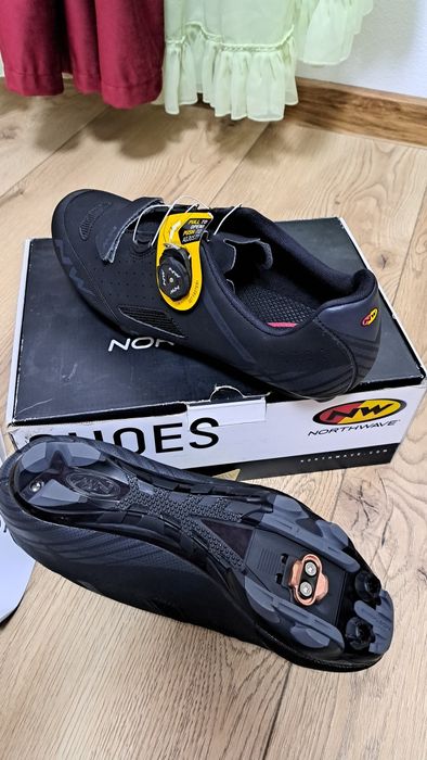 Încălțăminte ciclism SPD Northwave nou