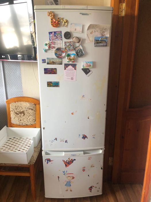 Холодильник бирюса