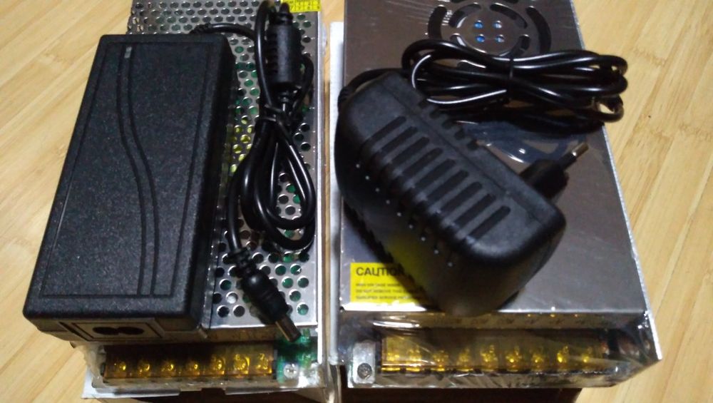 Sursa alimentare 220v - 12v / de la 1A pîna la 30A