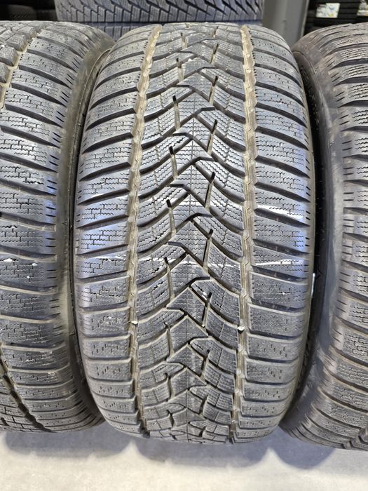 255/45/19 DUNLOP 4бр