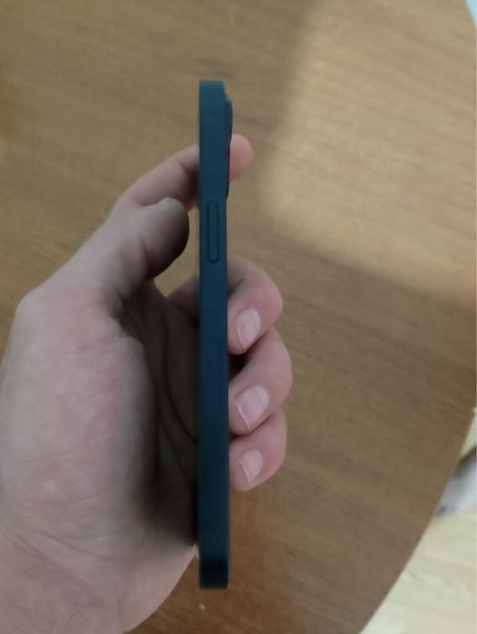 iPhone 13 с гарантией