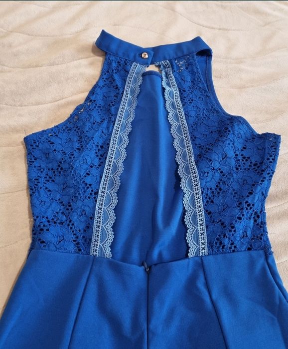 Дамски гащеризони с гол гръб