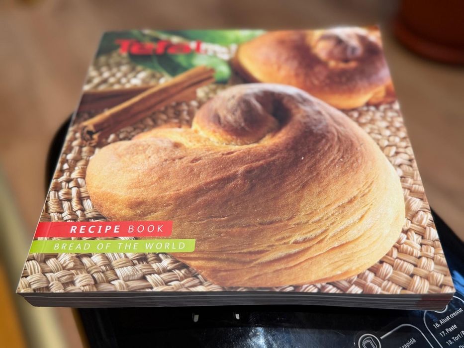 Masina de copt paine tefal