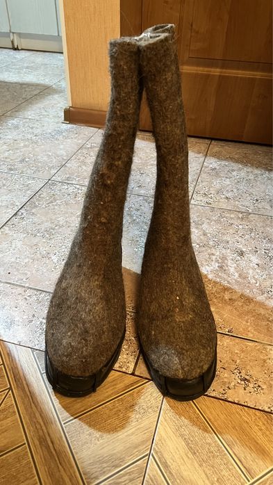 Продам валенки новые