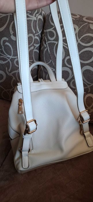 Бяла нова раница