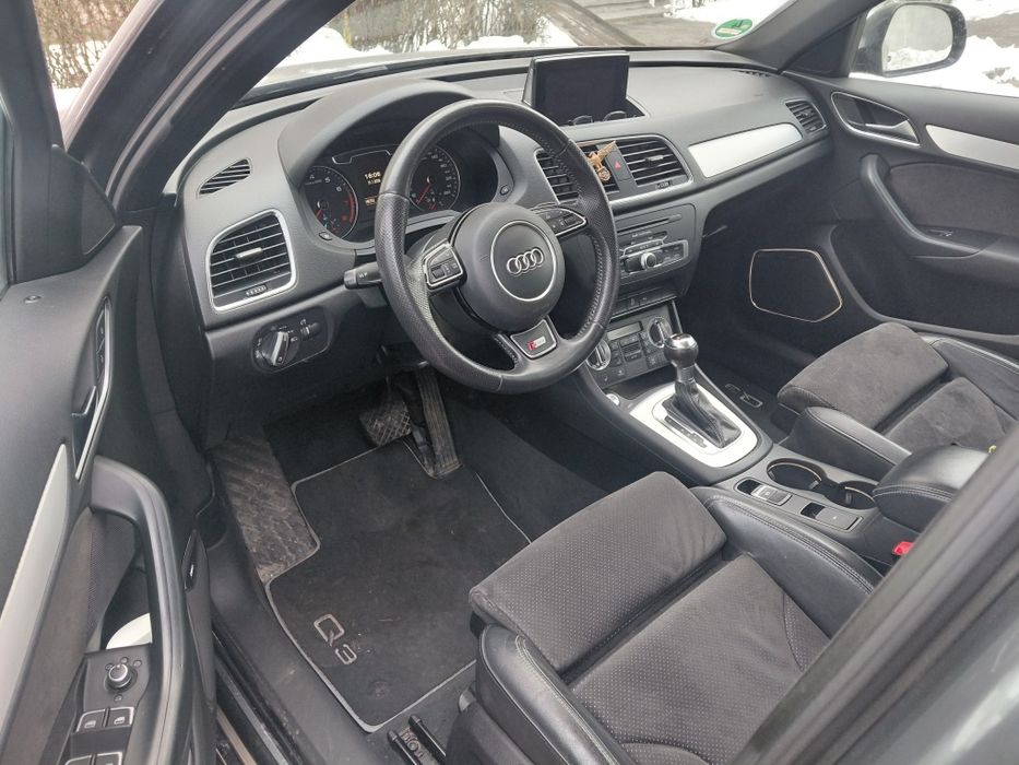 Audi Q3 S Line S-Tronic