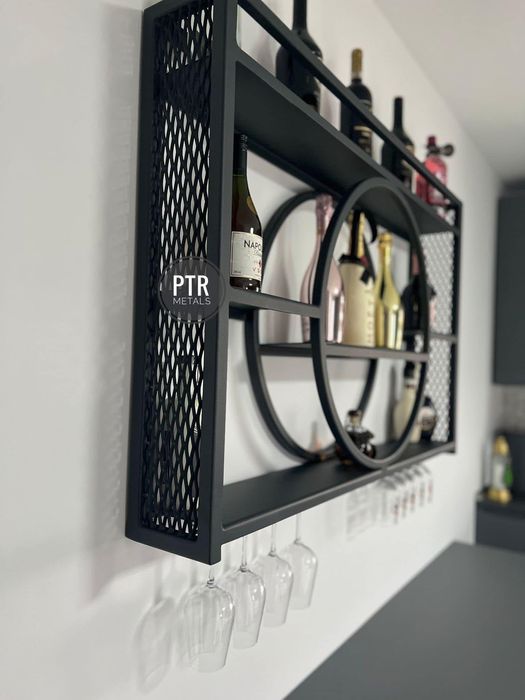 Suport metalic de perete pentru băuturi și pahare -design modern