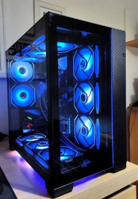 Ryzen 7 7800X3D / RTX 5070