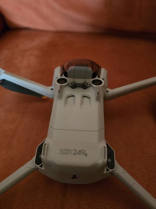 Vand dji mini 3 pro fly more combo 4 baterii incluse