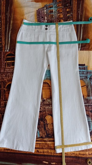 Стилен костюм от 100% лен, нов, размер L, цена 23 евро/45 лв