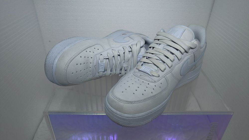 Обувки и аксесоари NIKE