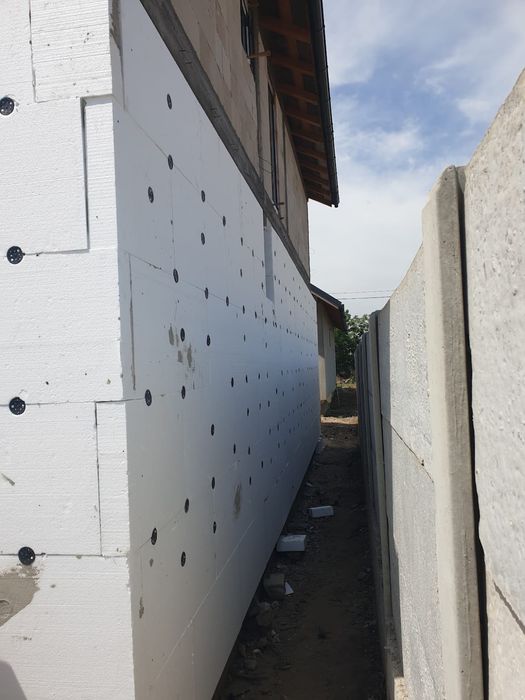 Servicii/construcții profesionale finisaje interioare