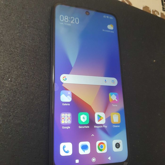 Vând Redmi Note 10 5G