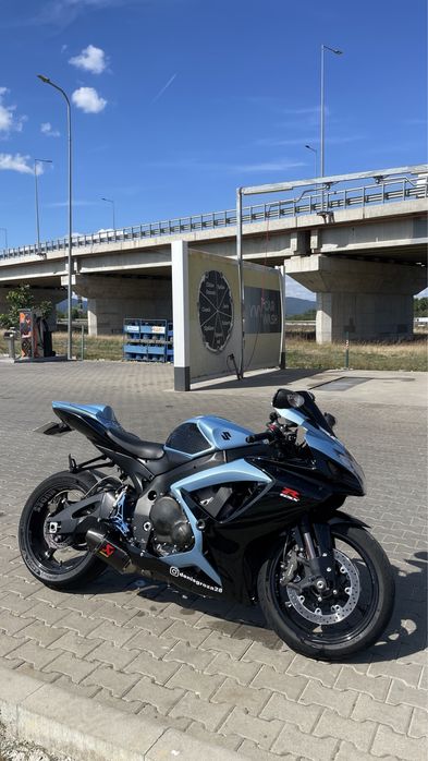 Suzuki GSX-R 750 k7