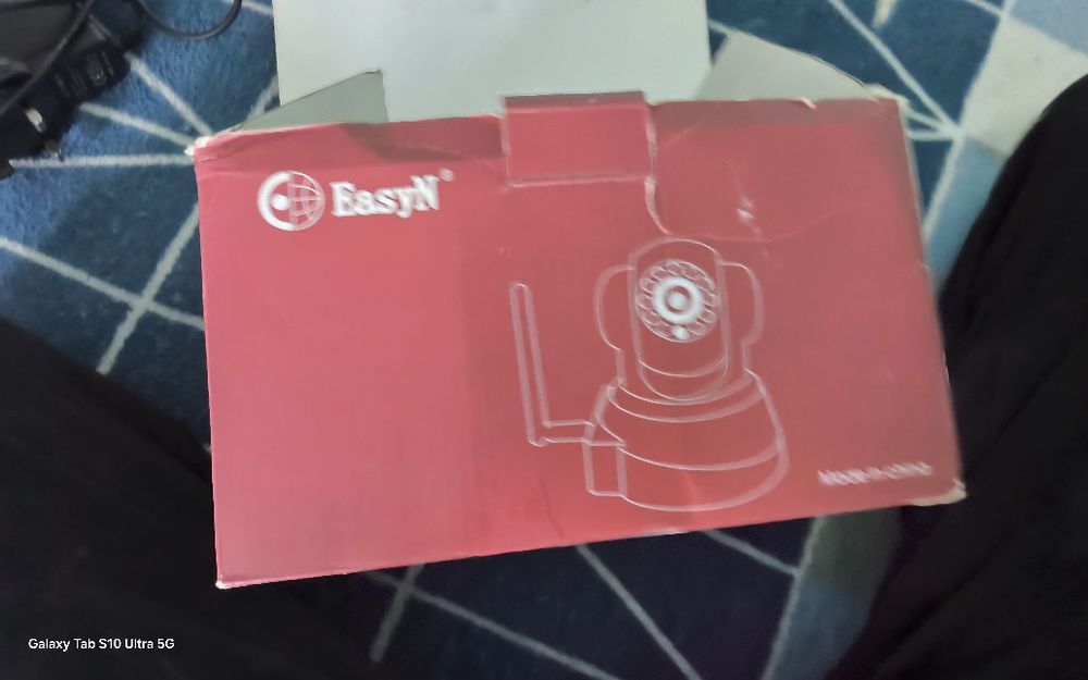 Camera video rotativă EasyN model F-M136