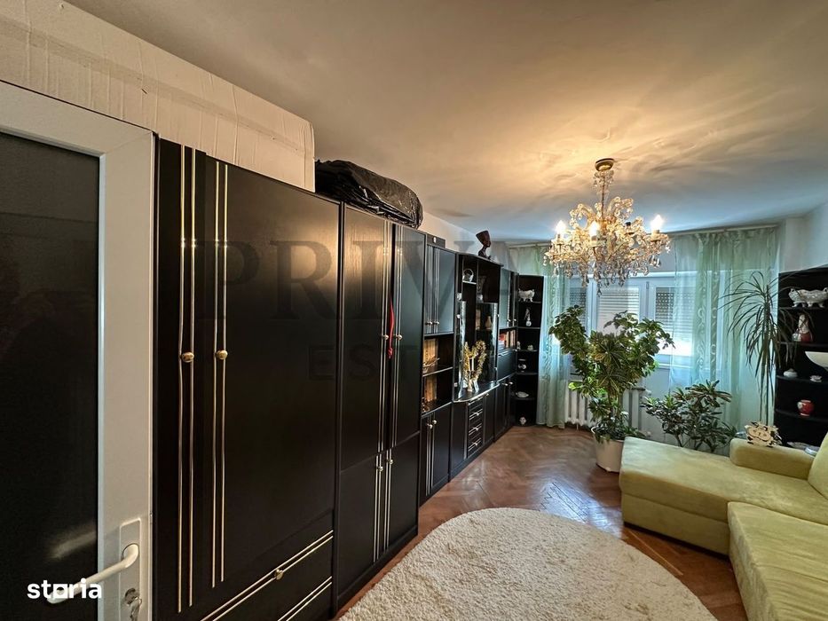 Apartament decomandat 4 camere, 97 mp, etaj 3, Simion Barnutiu