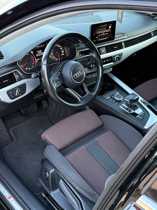 Audi a4 //Sline//Distronic//lanne asist//