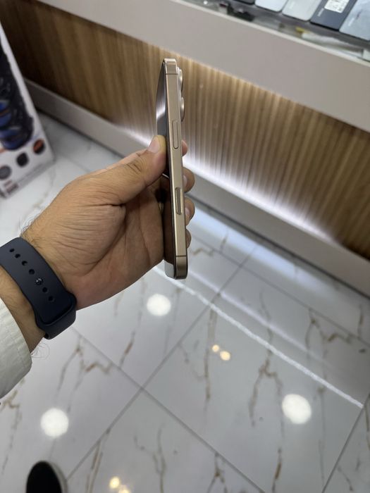 iphone 16 pro 128G 88% batrey