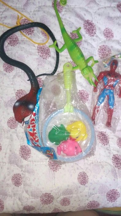 Игрушки новые продажа или обмен.