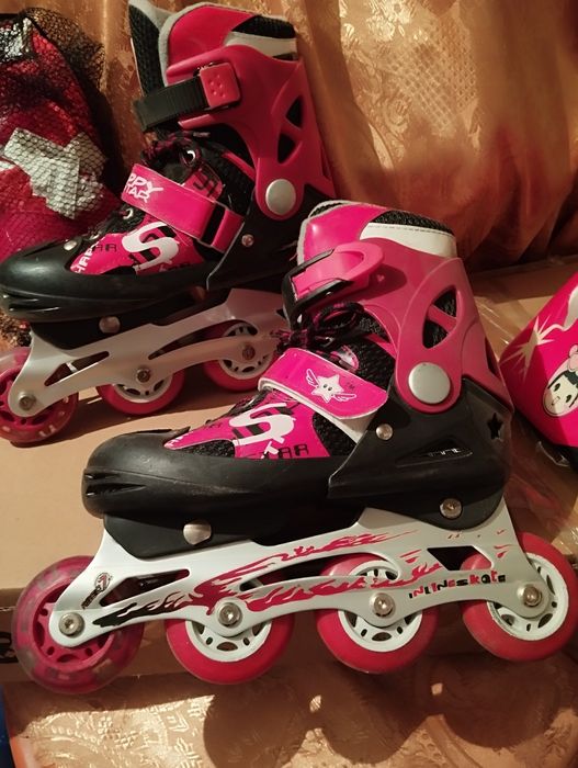 Продам роликовые коньки