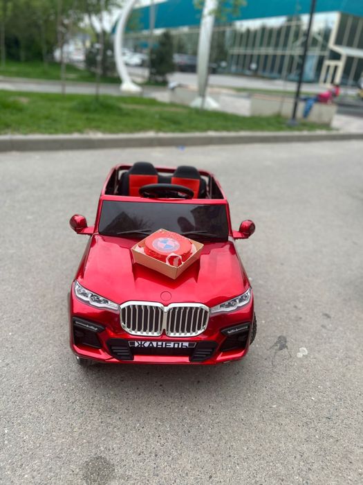 Продам детскую машину!