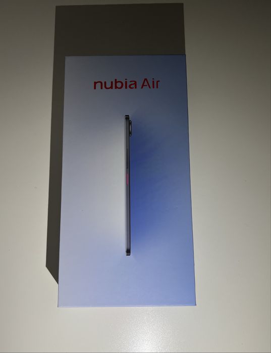 nubia Air (Z2468N)