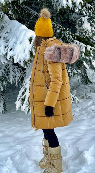 Златно яке с естествен пух