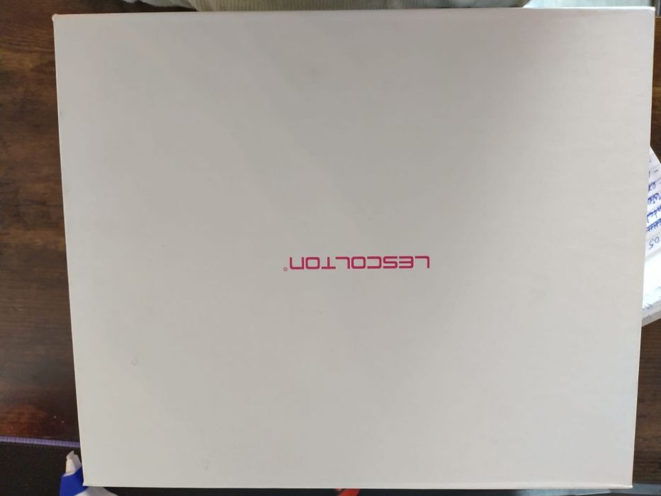 Фотоепилатор Lescolton - малко използван