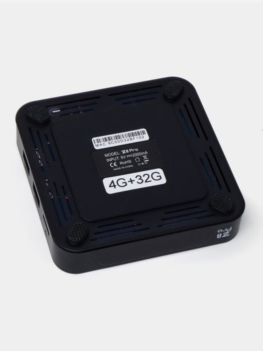 Z8 Pro tv box smart android wifi тв приставка 4/32GB